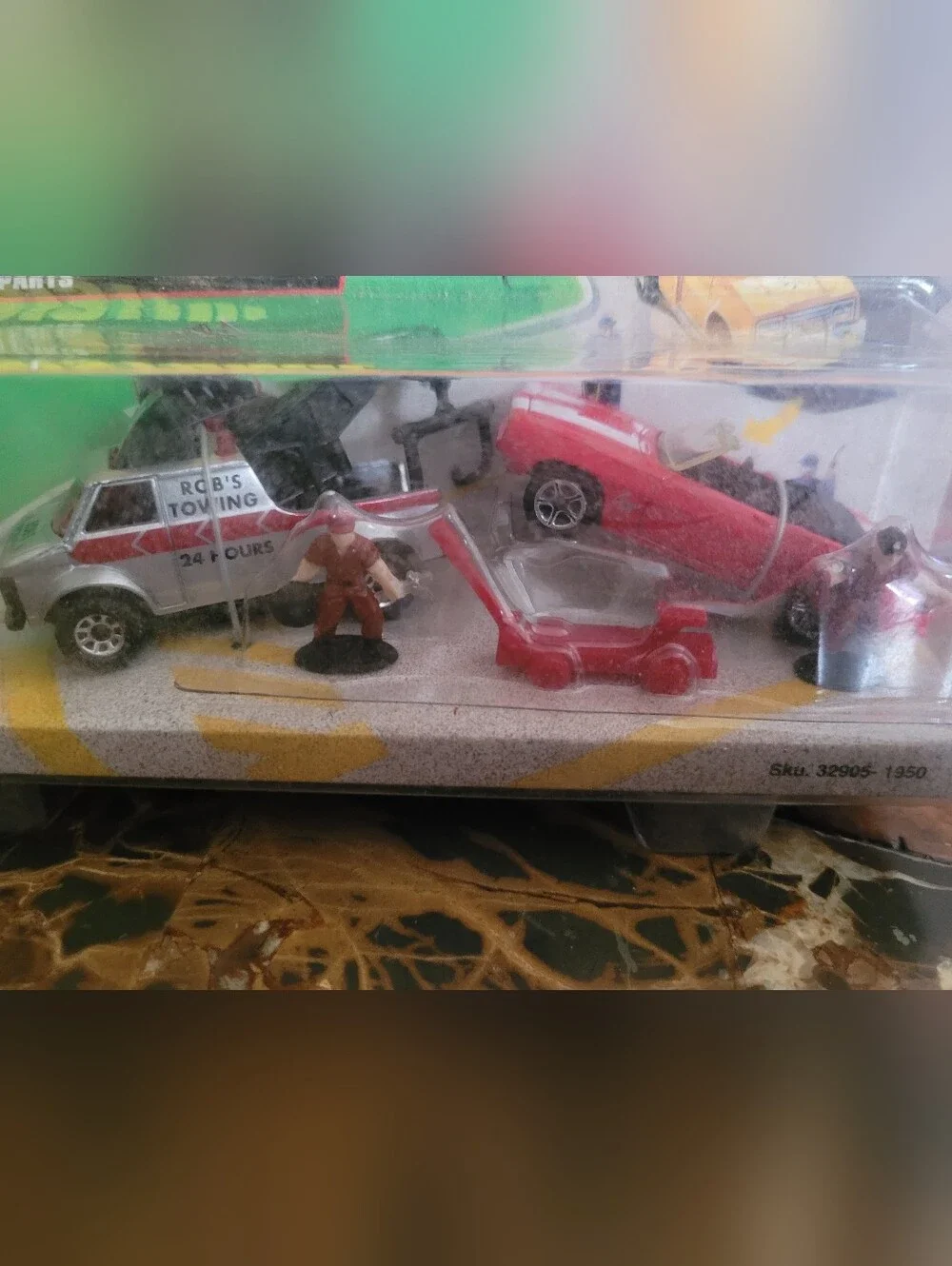 1997 Matchbox Roadside Assistance Adventure Pack